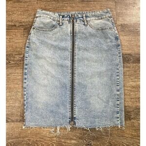 Wild Fable Women's Denim Blue Jean Front Zip Skirt Raw Hem Retro 90’s Size 6